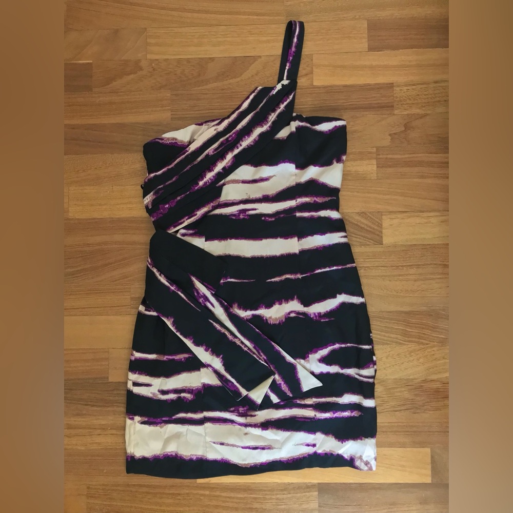 Arden B cocktail mini dress origami